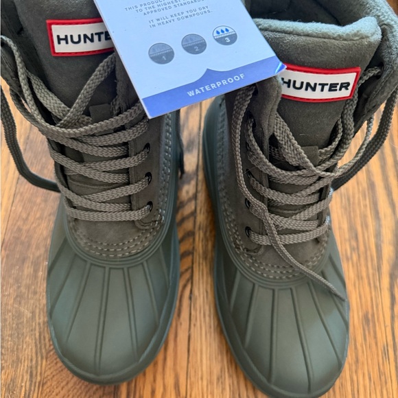 Hunter Olive Lace-Up Boots - Picture 2 of 8